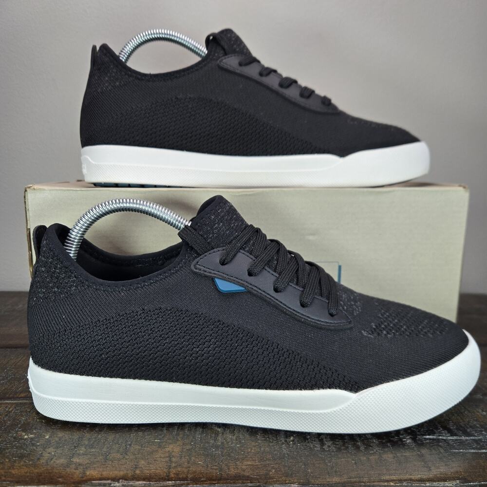 Vessi Weekend Sneaker Womens Size 10 Waterproof Shoes Asphalt Black White